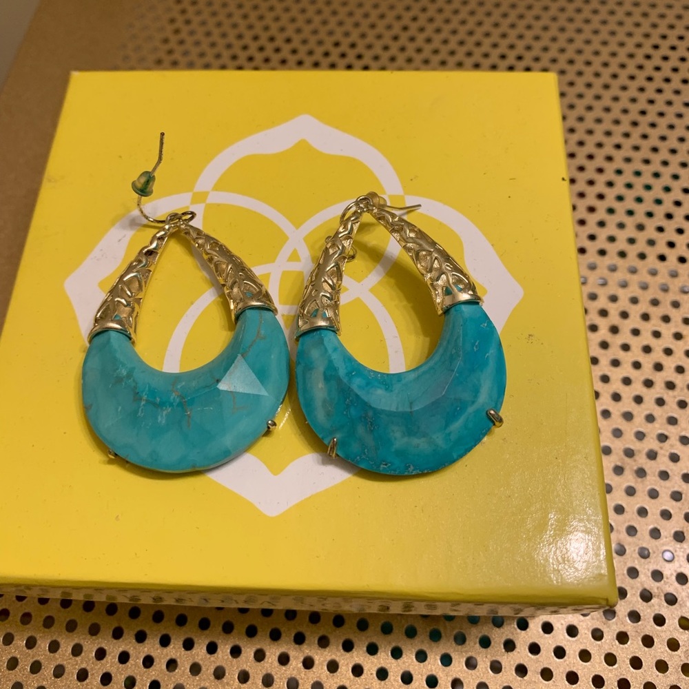 Turquoise and Gold Kendra Scott Earrings